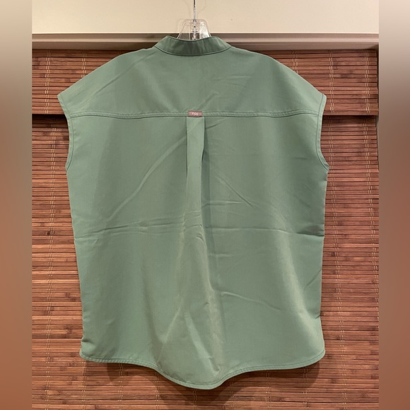 Figs Rafaela Scrub Top - Jade - Picture 2 of 4